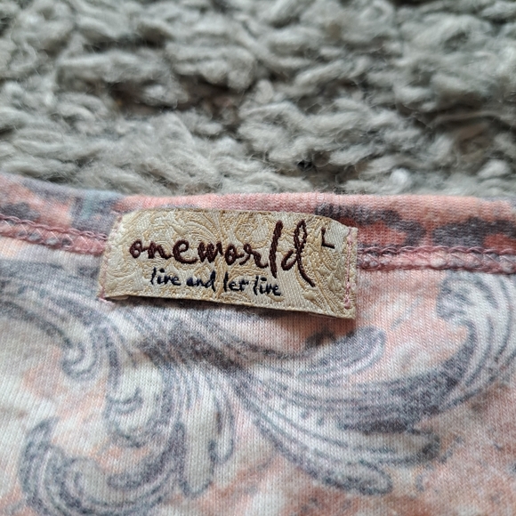 One world | Pink Rose colorful cropped sleeve shirt with rhinestones - Picture 12 of 12